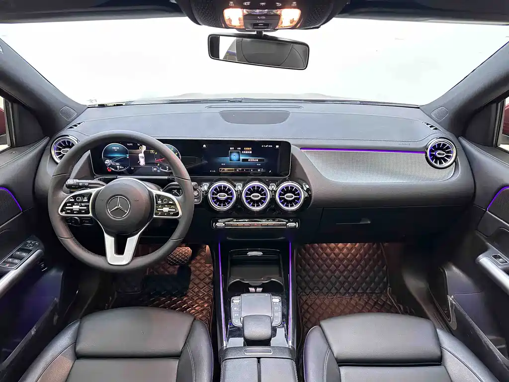 Mercedes-Benz GLA — фото 10