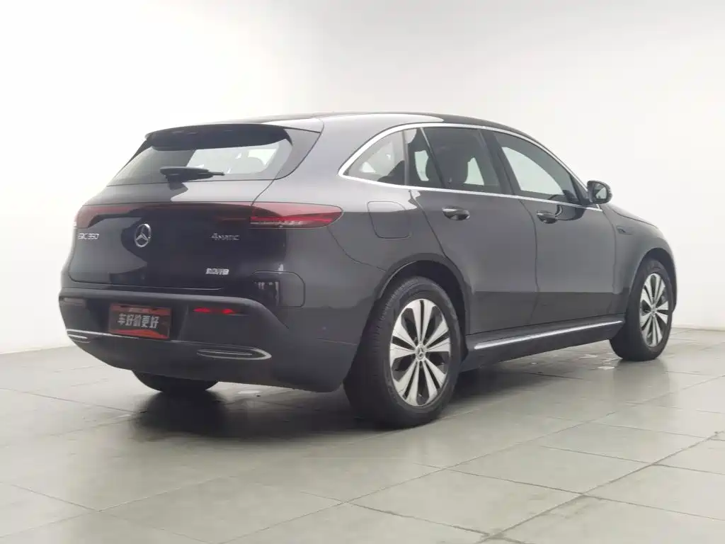 Mercedes-Benz EQC — фото 2