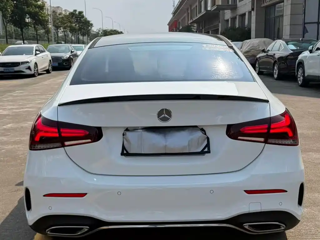 Mercedes-Benz A-Class — фото 7