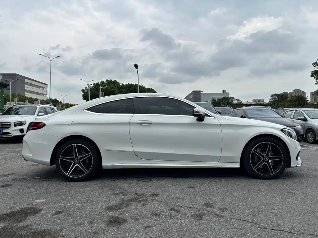 Mercedes-Benz C-Class (Import) — фото 4