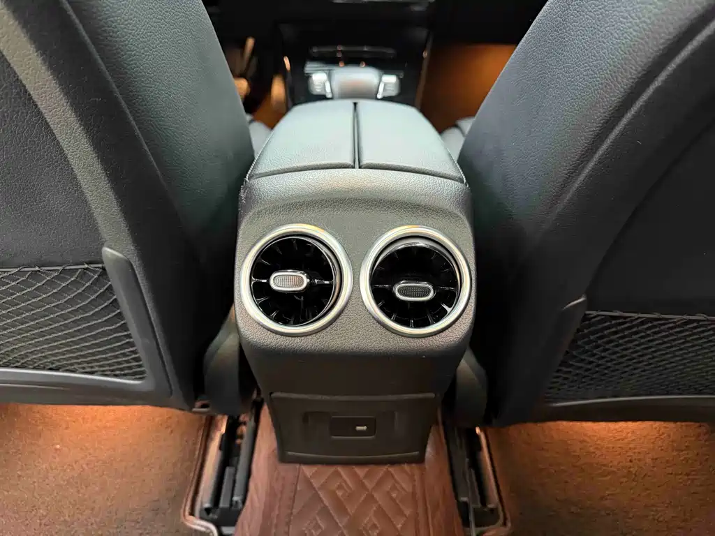 Mercedes-Benz A-Class — фото 17