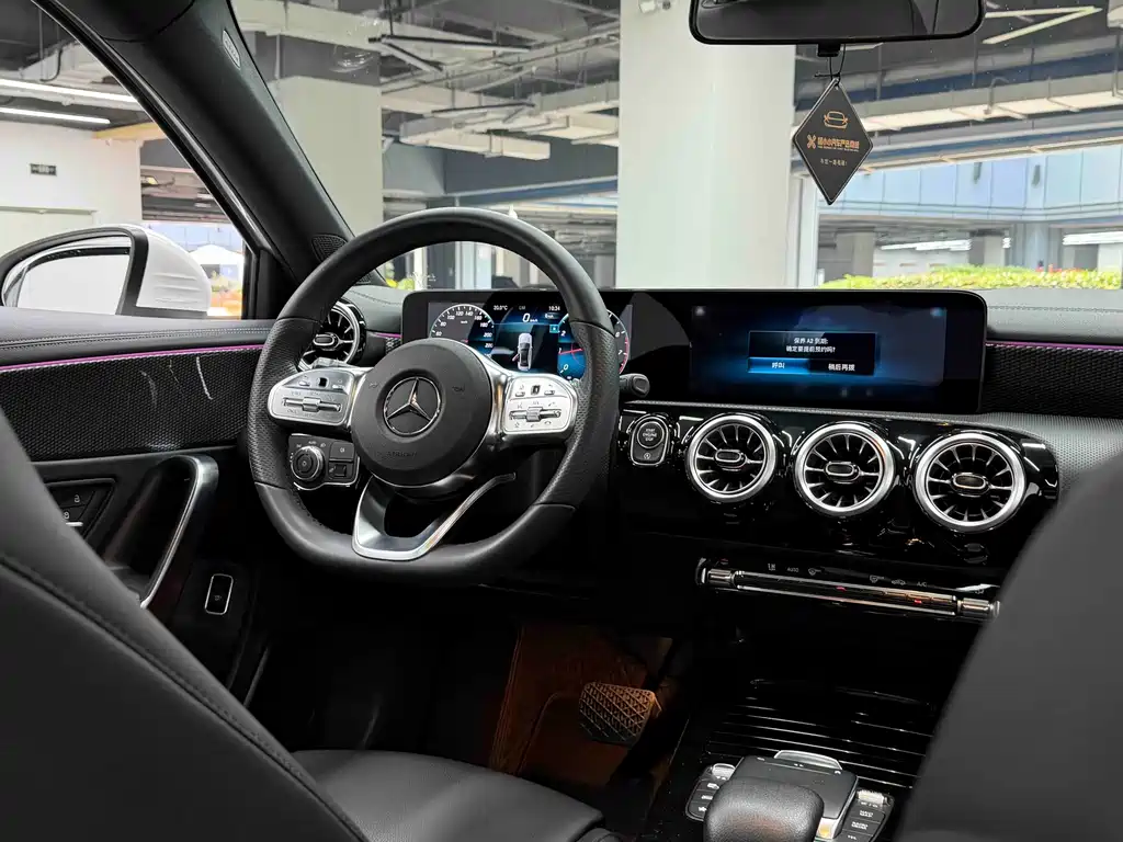 Mercedes-Benz A-Class — фото 20