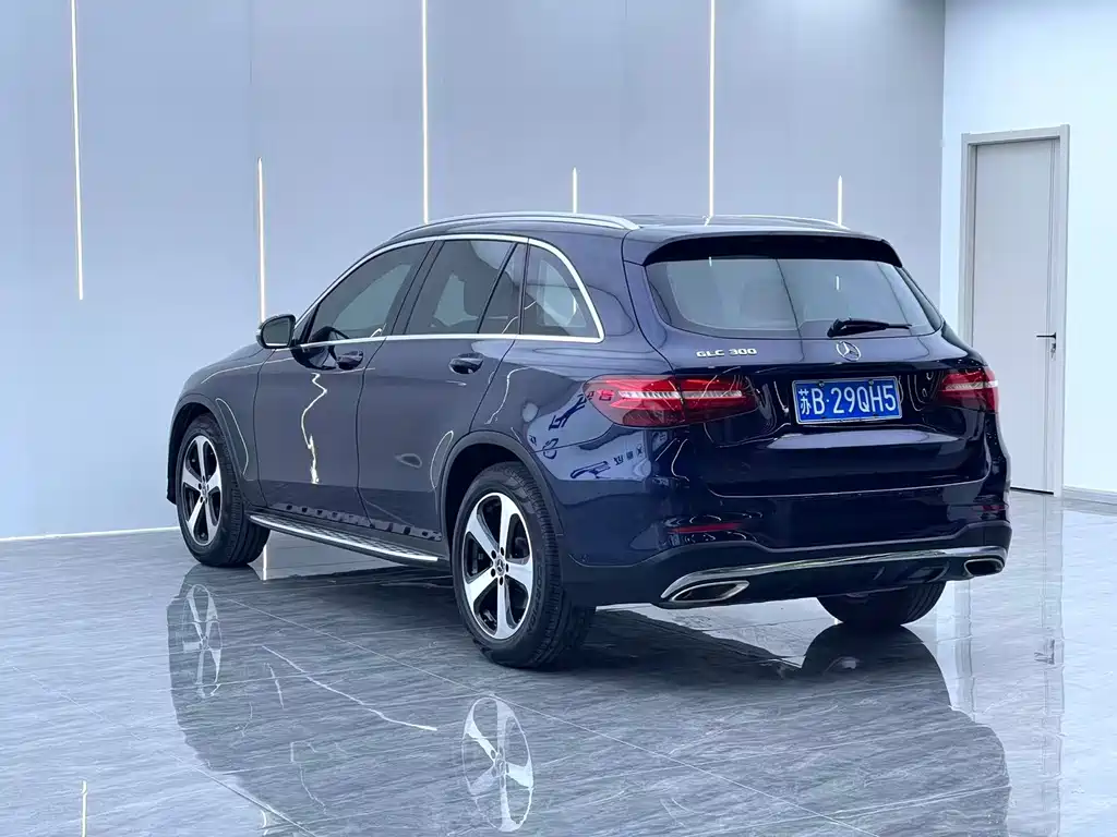 Mercedes-Benz GLC — фото 15