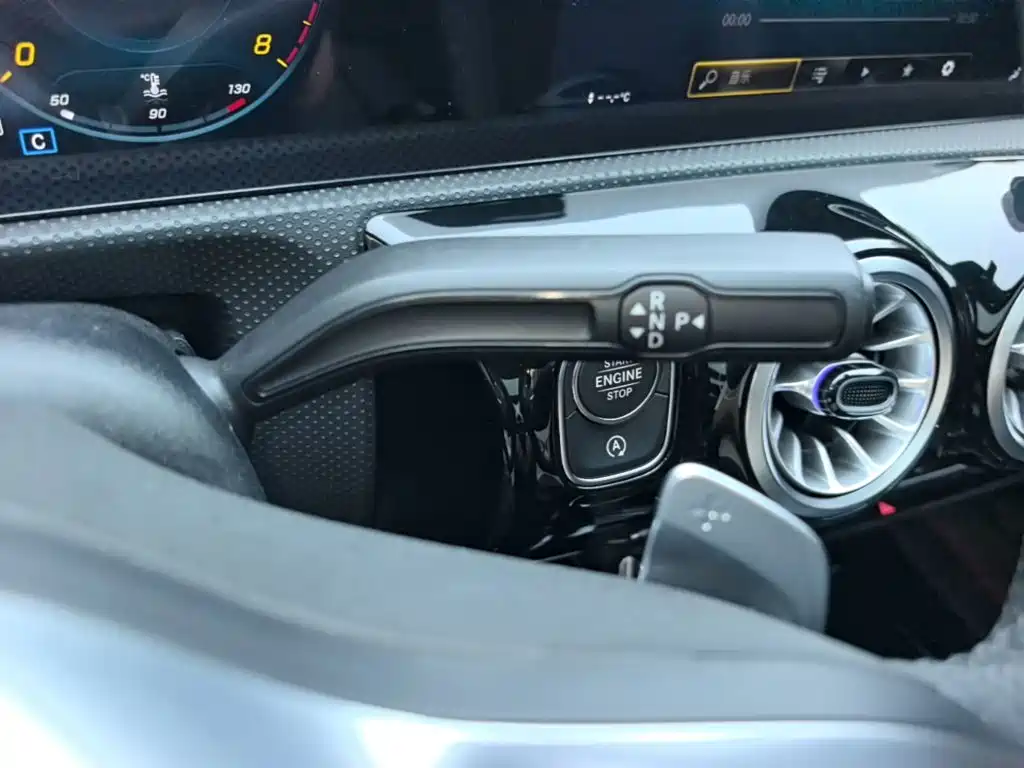 Mercedes-Benz A-Class — фото 13