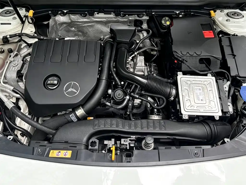 Mercedes-Benz CLA (Import) — фото 16