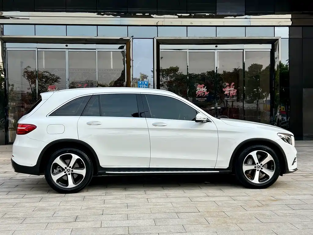Mercedes-Benz GLC — фото 4