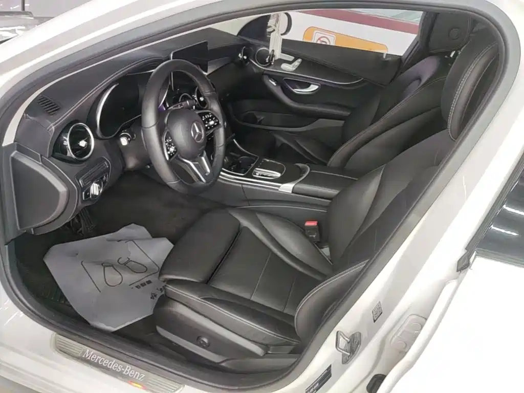 Mercedes-Benz C-Class — фото 14
