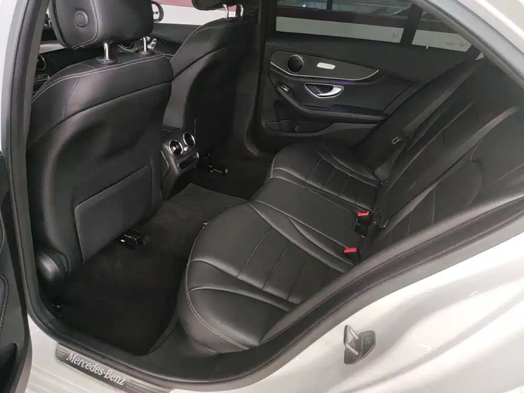 Mercedes-Benz C-Class — фото 16