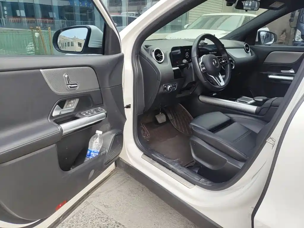 Mercedes-Benz GLA — фото 15