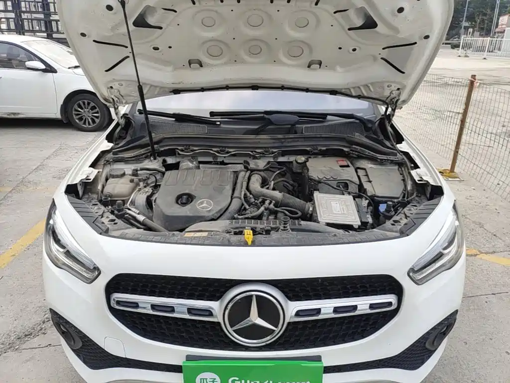 Mercedes-Benz GLA — фото 19