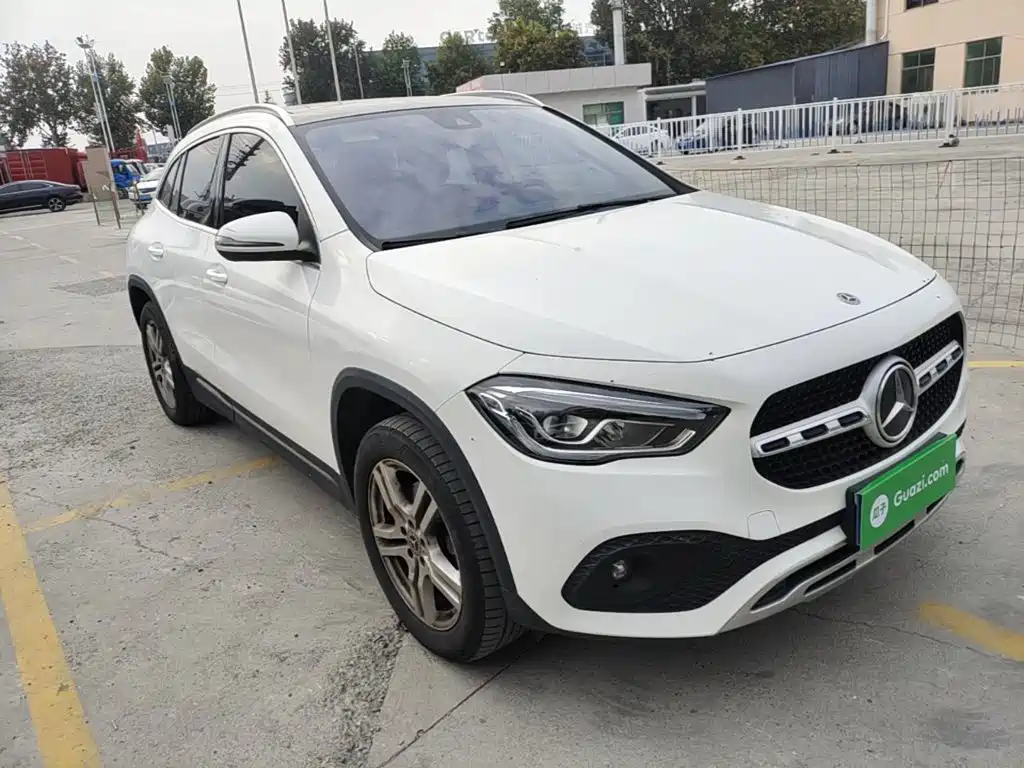 Mercedes-Benz GLA — фото 3