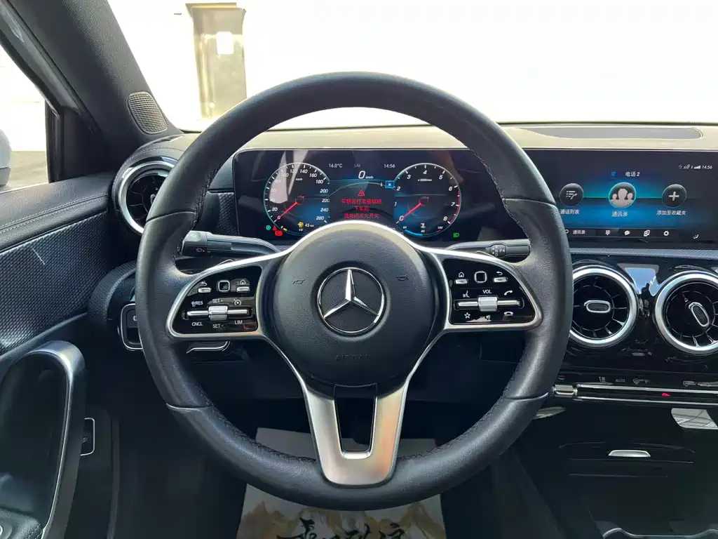 Mercedes-Benz A-Class — фото 13