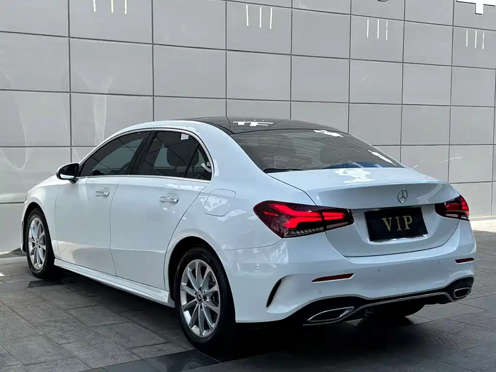 Mercedes-Benz A-Class — фото 16