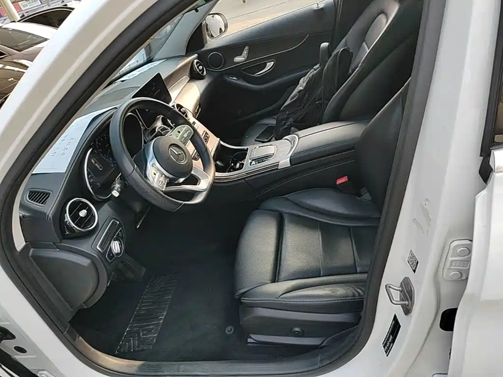 Mercedes-Benz C-Class — фото 14