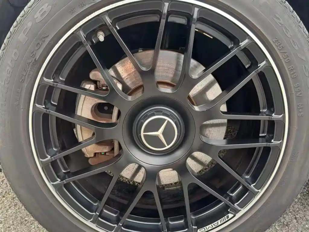 Mercedes-Benz EQB — фото 21