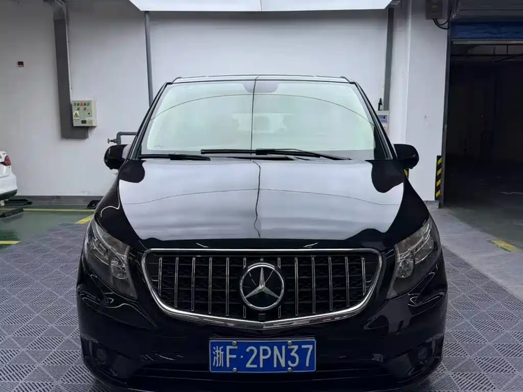 Mercedes-Benz Vito — фото 2
