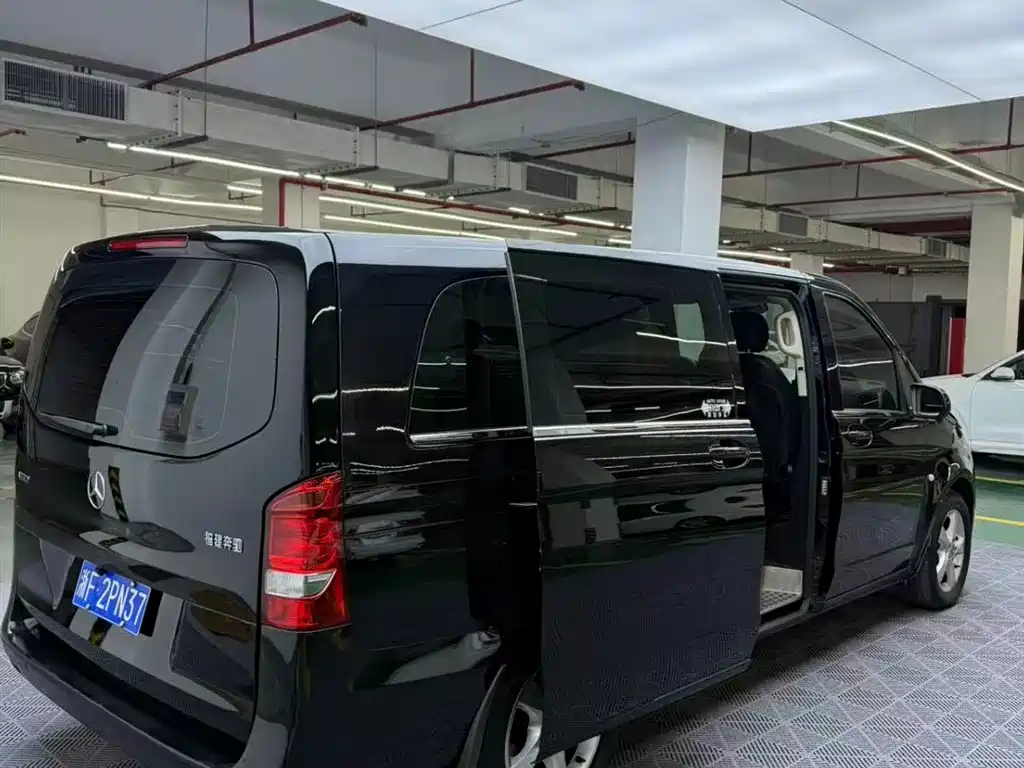 Mercedes-Benz Vito — фото 4