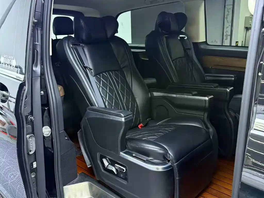Mercedes-Benz Vito — фото 8