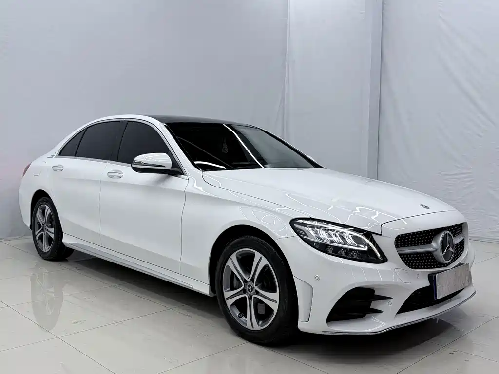 Mercedes-Benz C-Class — фото 3