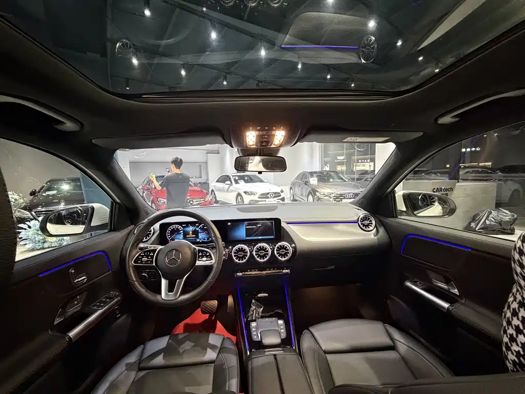 Mercedes-Benz GLA — фото 5