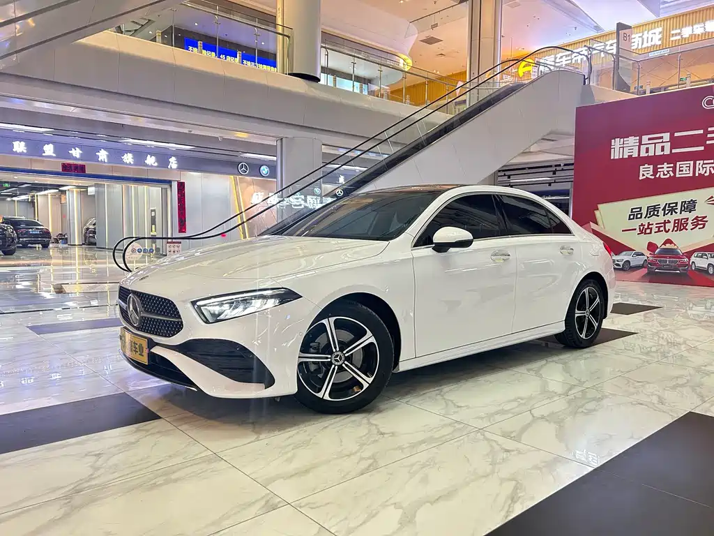 Mercedes-Benz A-Class — фото 3