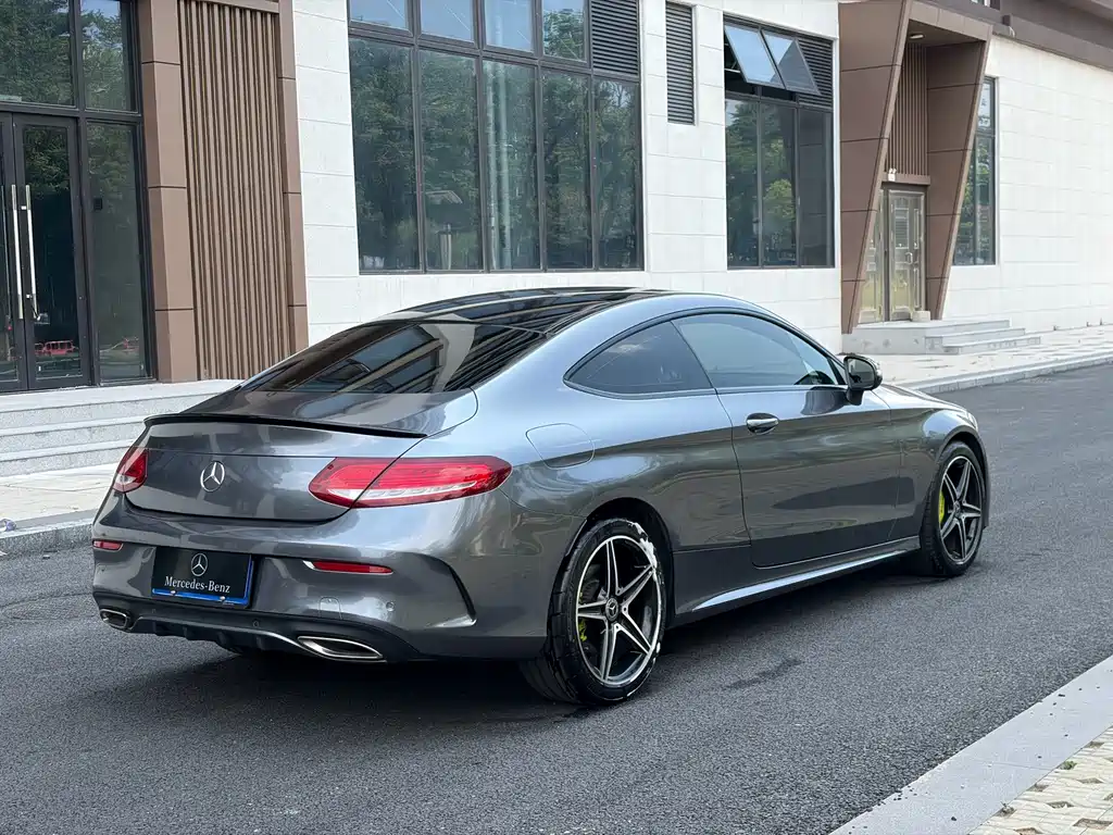 Mercedes-Benz C-Class (Import) — фото 4