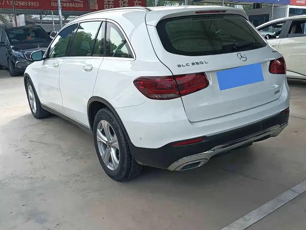 Mercedes-Benz GLC — фото 10