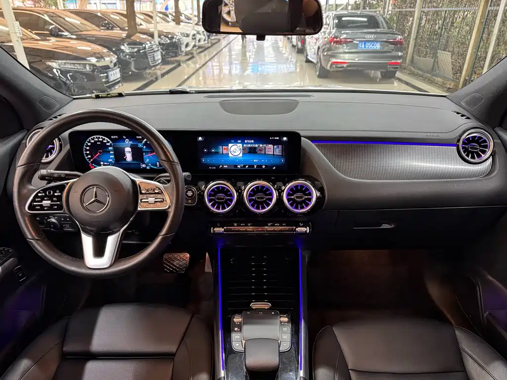 Mercedes-Benz GLA — фото 9