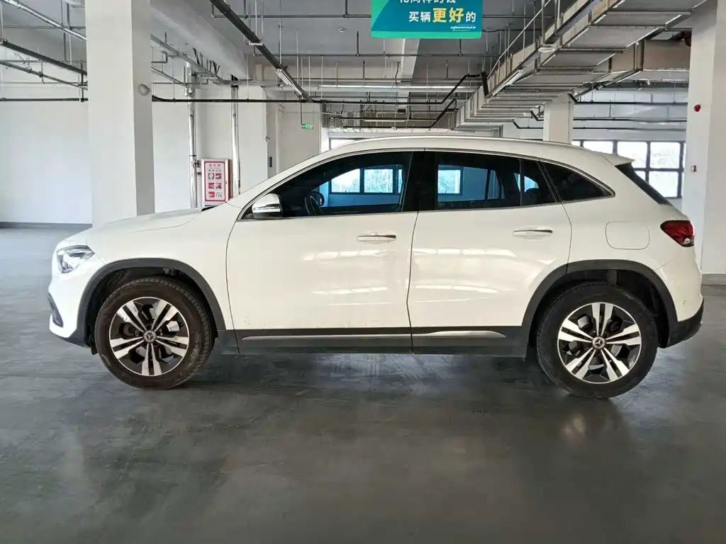 Mercedes-Benz GLA — фото 3