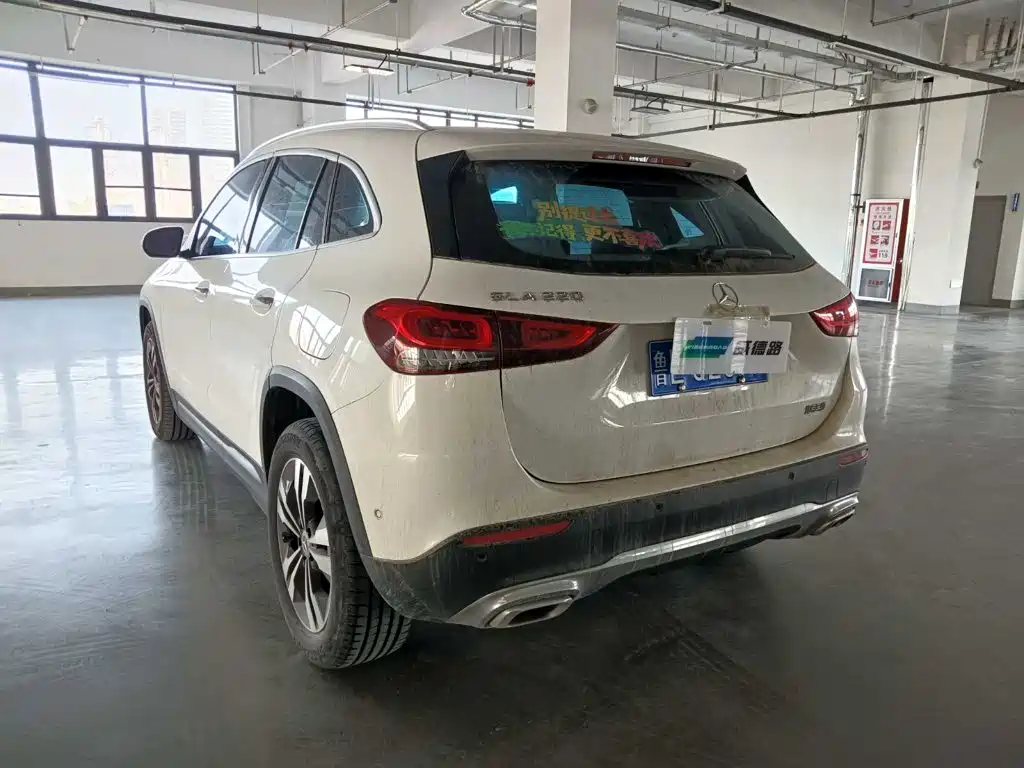 Mercedes-Benz GLA — фото 4