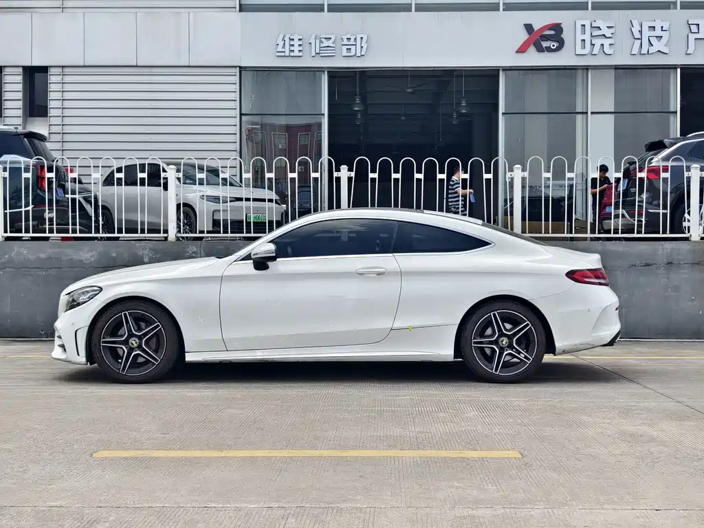 Mercedes-Benz C-Class (Import) — фото 4