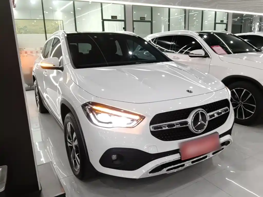 Mercedes-Benz GLA — фото 3