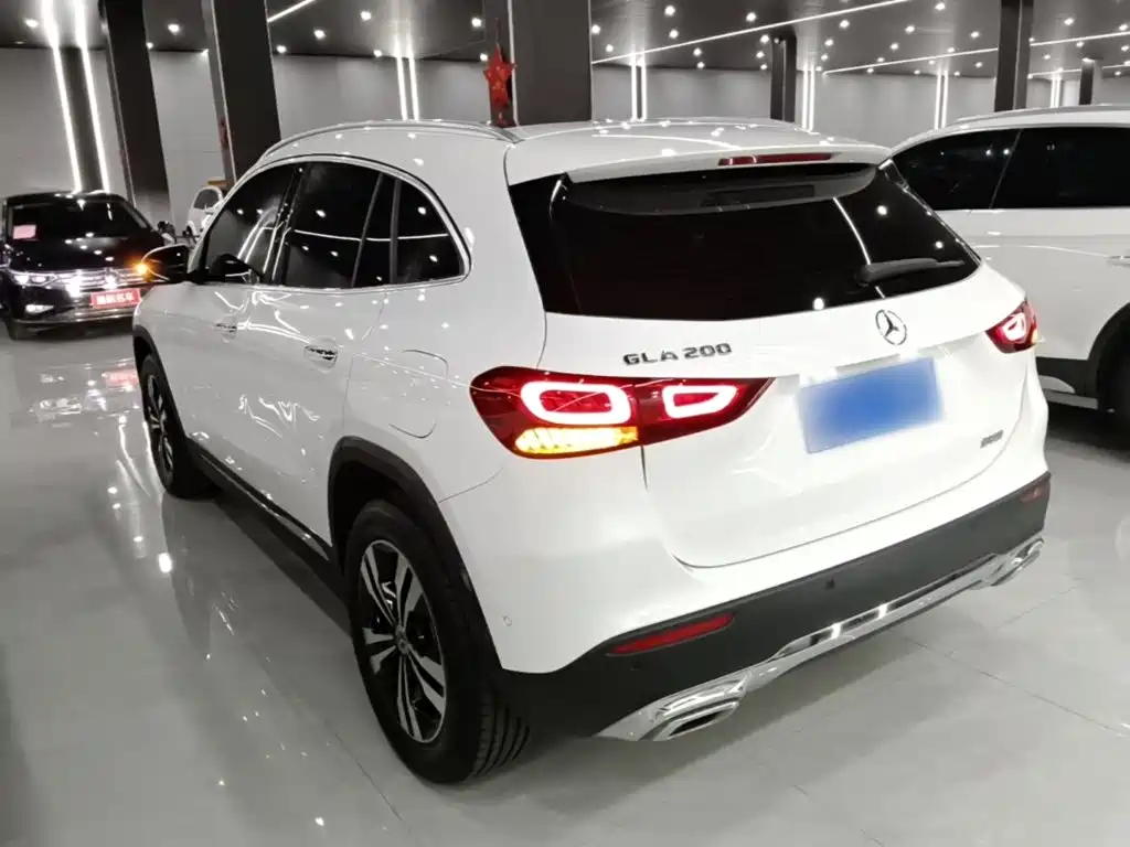 Mercedes-Benz GLA — фото 4