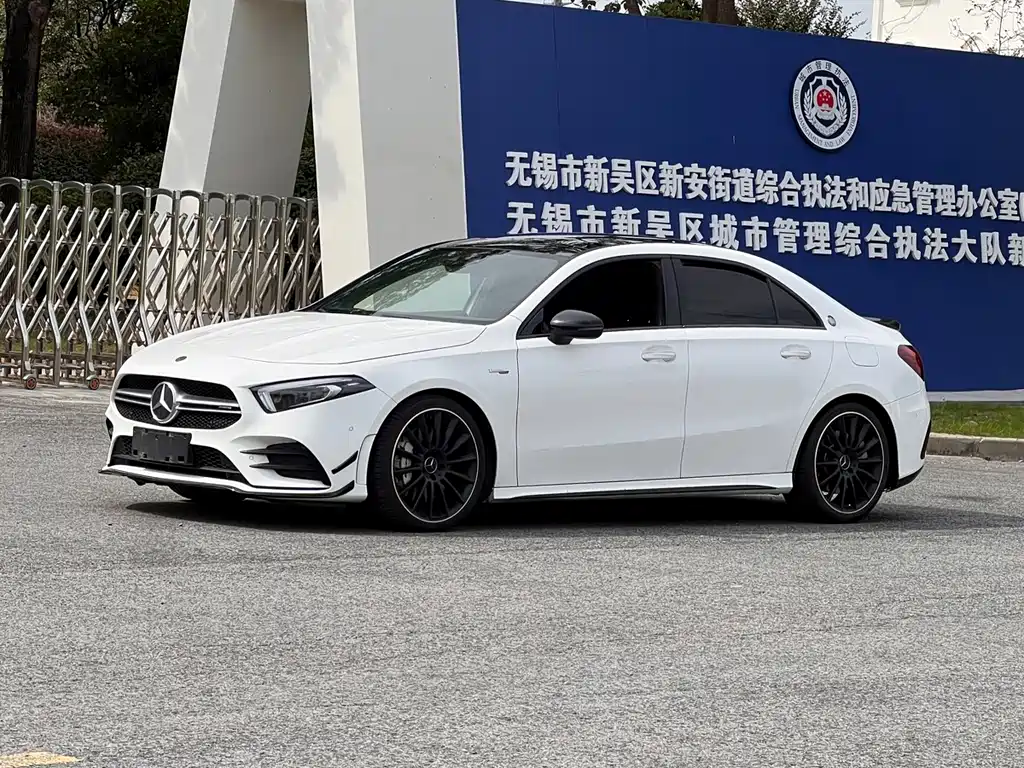 Mercedes-Benz A-Class AMG — фото 2