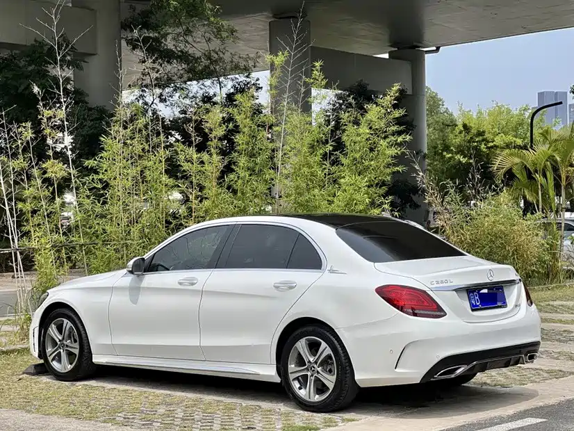 Mercedes-Benz C-Class — фото 4