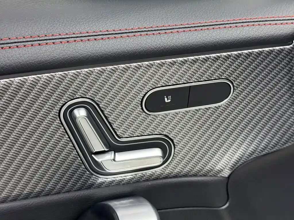 Mercedes-Benz A-Class — фото 13