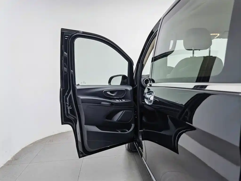 Mercedes-Benz Vito — фото 8