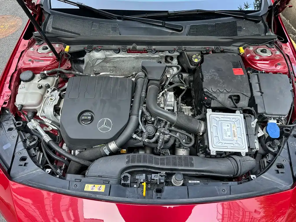Mercedes-Benz CLA (Import) — фото 27