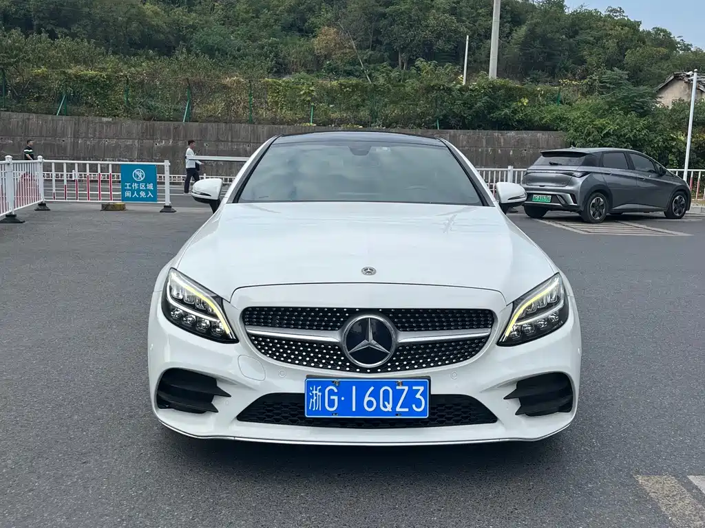 Mercedes-Benz C-Class (Import) — фото 2