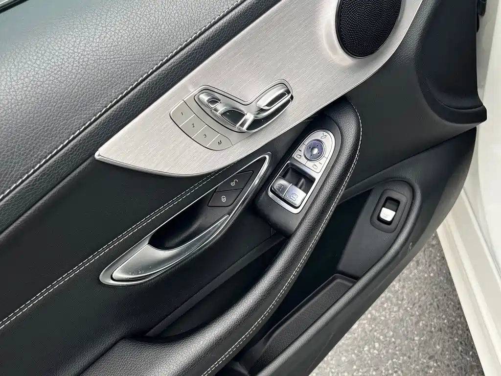 Mercedes-Benz C-Class (Import) — фото 7