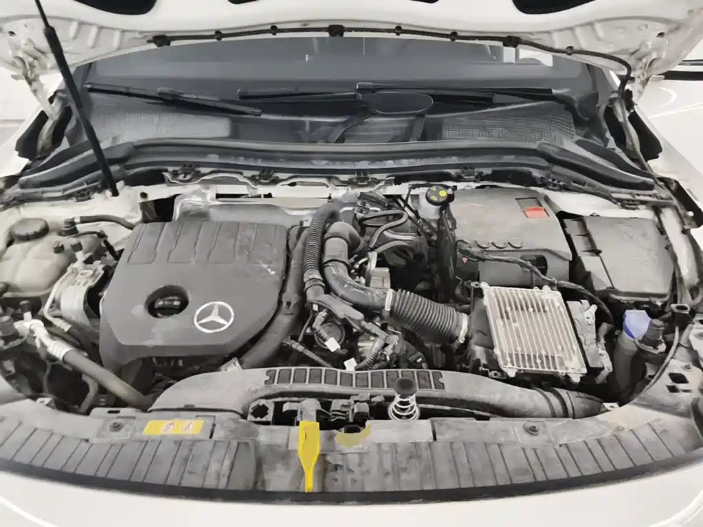 Mercedes-Benz GLA — фото 19