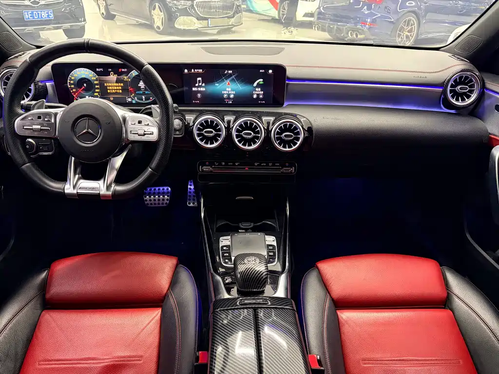Mercedes-Benz A-Class AMG — фото 4