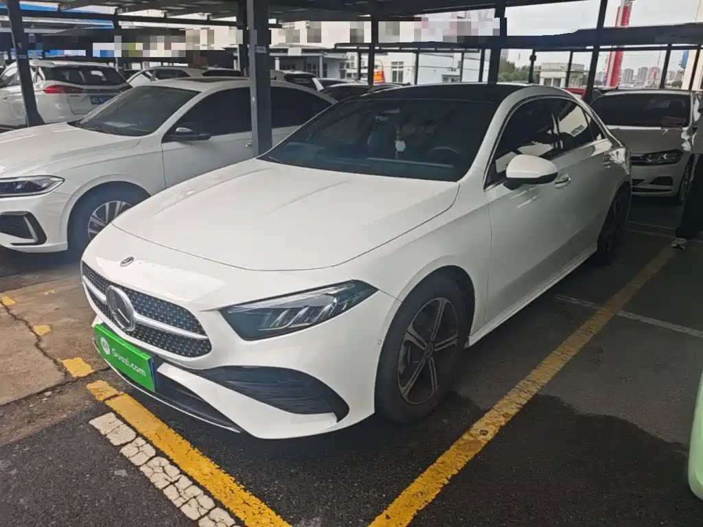 Mercedes-Benz A-Class — фото 1