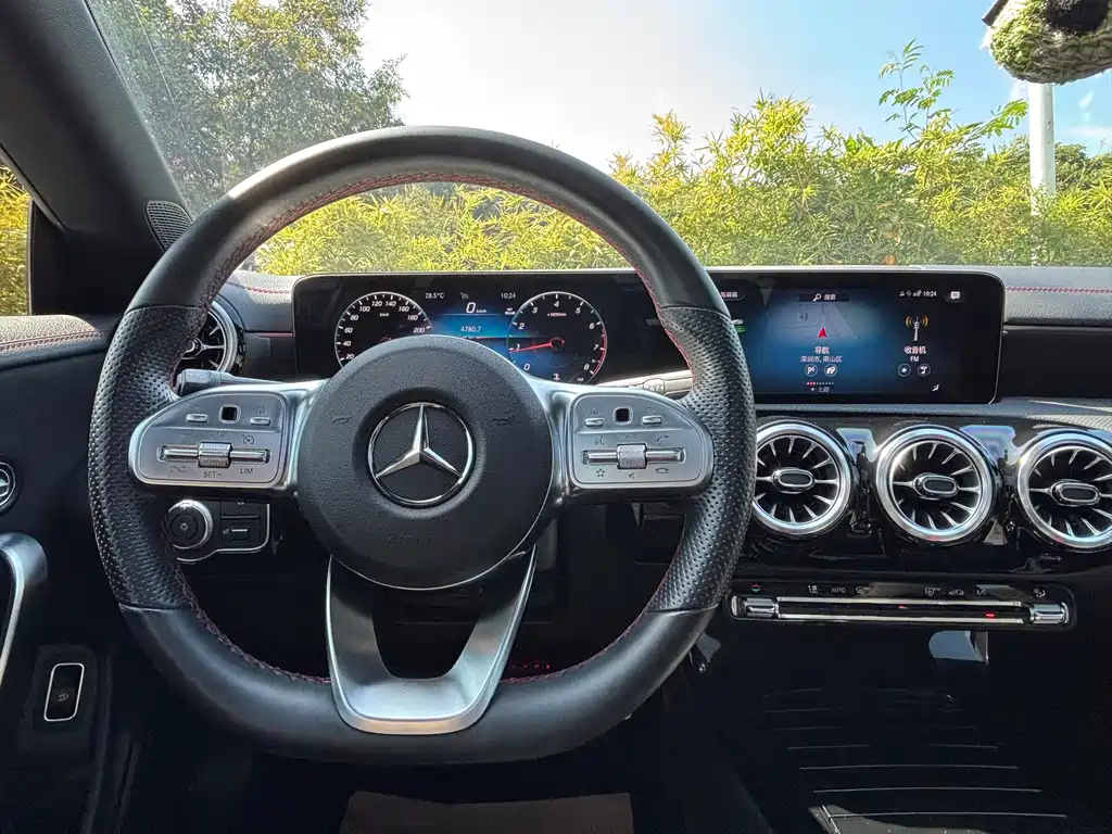Mercedes-Benz CLA (Import) — фото 11
