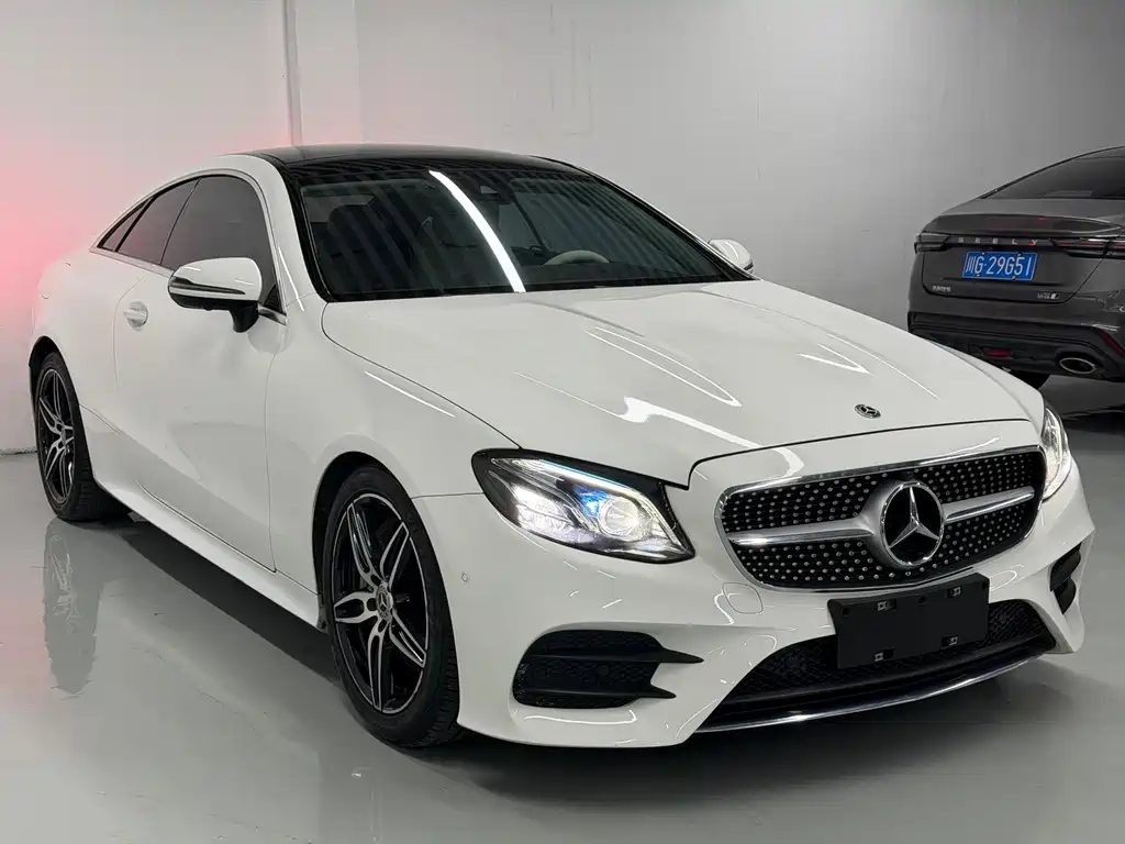 Mercedes-Benz E-Class (Import) — фото 3