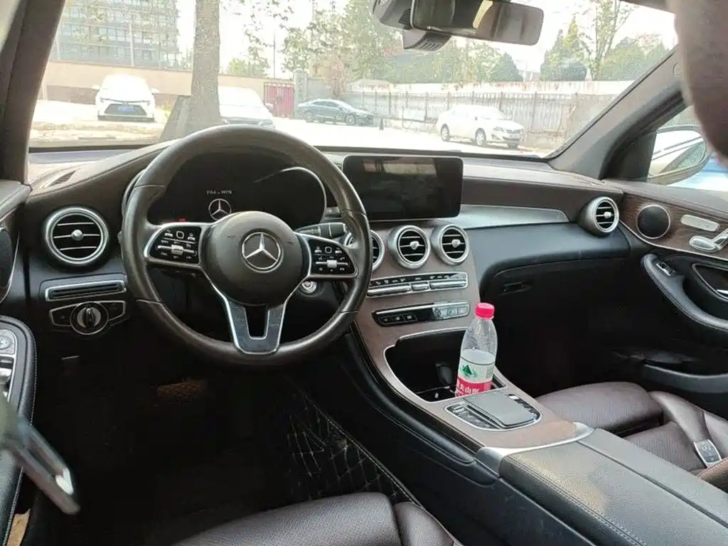 Mercedes-Benz GLC — фото 2