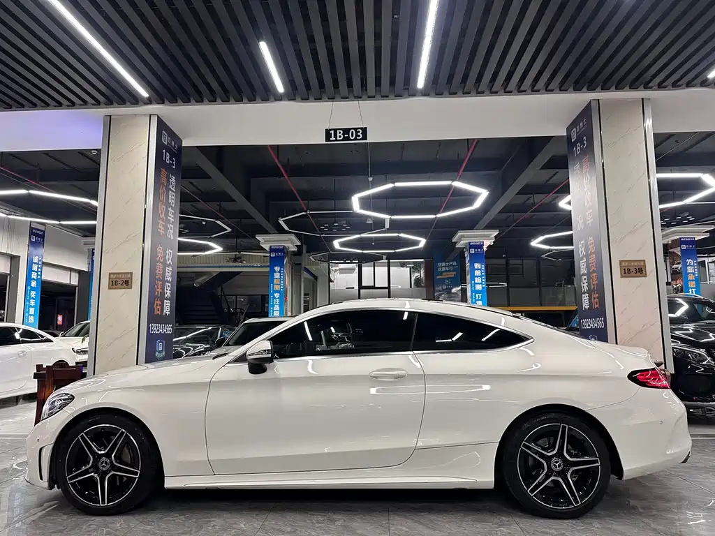 Mercedes-Benz C-Class (Import) — фото 4