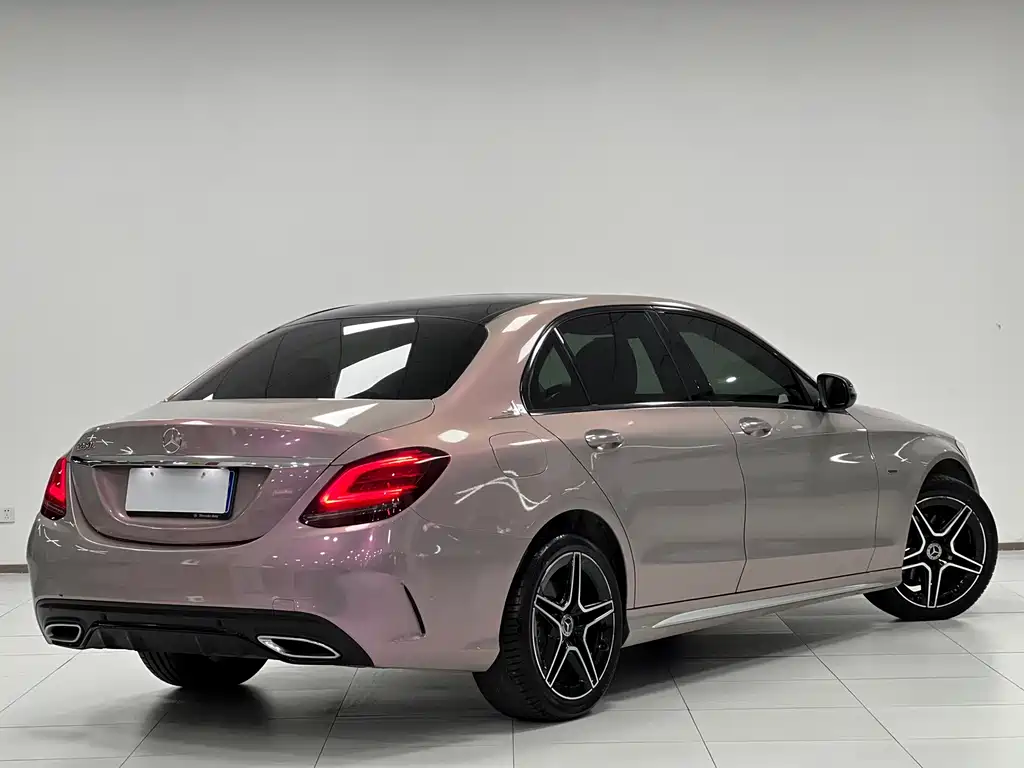 Mercedes-Benz C-Class — фото 14