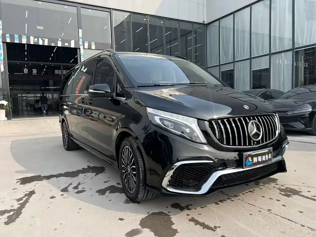Mercedes-Benz V-Class — фото 3