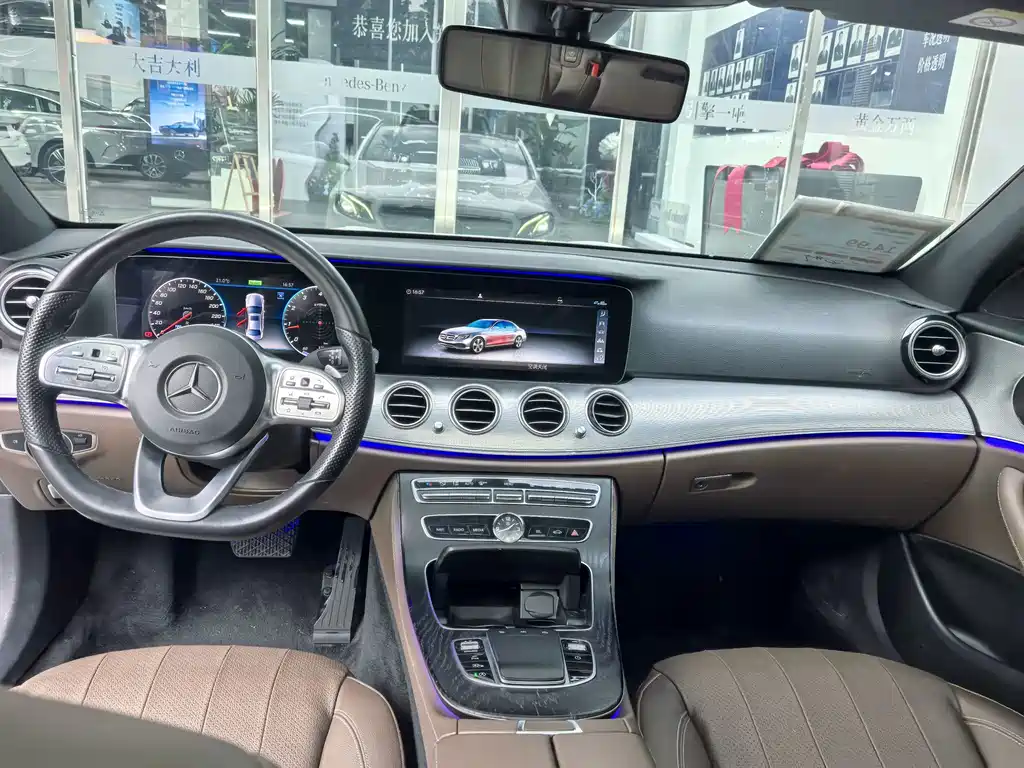 Mercedes-Benz E-Class (Import) — фото 14